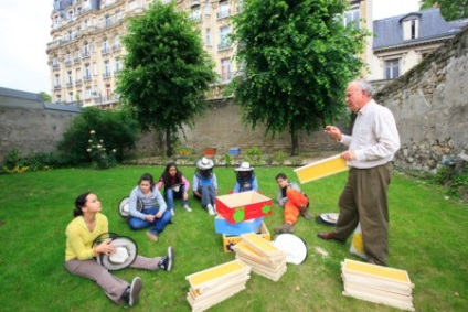 Apiary kezdőknek indul el, a fő munka