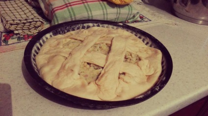 Pite burgonyát és a hagymát a sütőben - ízletes recept lépésről lépésre fotók