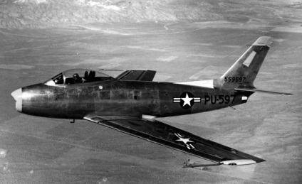 Cikk büszkesége amerikai vadászgép F-86 Sabre