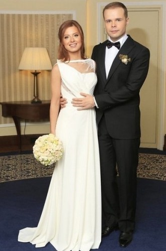 Esküvői Yulii Savichevoy Arshinova és Alexander, stodam (Wedding) Esküvői Yulii Savichevoy és Alexander Arshinova, stodam
