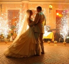 Esküvői tánc - tánciskola «raisky táncstúdióval»