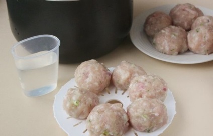 Húsgombóc párolt (táplálkozás, burgonya) receptek fotókkal