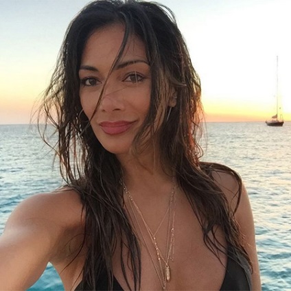 Body, mint Nicole Scherzinger étkezési tervet, a testmozgás és a fogyás tippek, pletyka