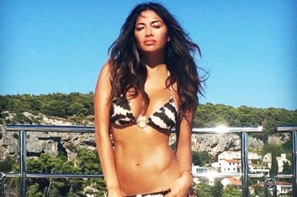 Body, mint Nicole Scherzinger étkezési tervet, a testmozgás és a fogyás tippek, pletyka (Scherzinger) Body, mint Nicole Scherzinger étkezési tervet, a testmozgás és a fogyás tippek, pletyka