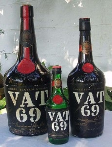 A legjobb útmutató, whisky vat69 és a fehér ló (whisky) A legjobb útmutató, whisky vat69 és a fehér ló