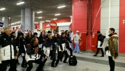 Mi balra pulóverek (Olympic backstage) (a színfalak mögött) Mi balra pulóverek (Olympic backstage)