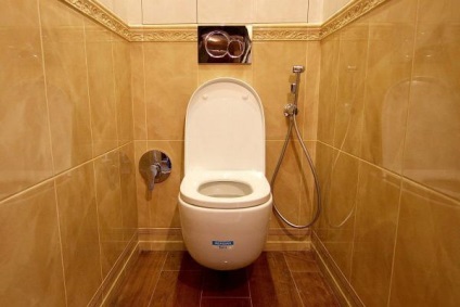 WC - a javítás (toalettpapír Yorshik) WC - a javítási