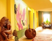 Kiválasztása tapéta a falak sárga, fotó hálószoba, nappali, konyha és gyermek együttes és