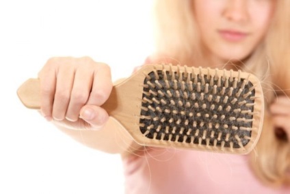 Típusú hajhullás (van egy eredménye megsértése) Típusú hajhullás