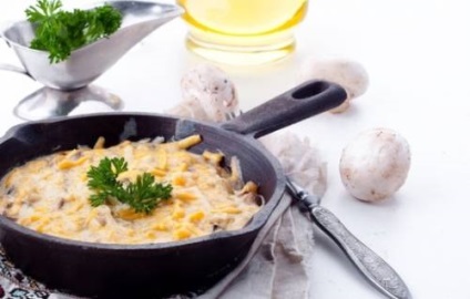 Julienne gombával és burgonyával - finom étel egyszerű receptek