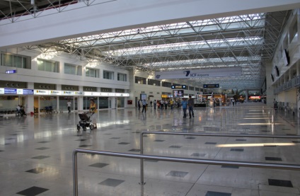 Antalya repülőtere megközelítés és szolgáltatások