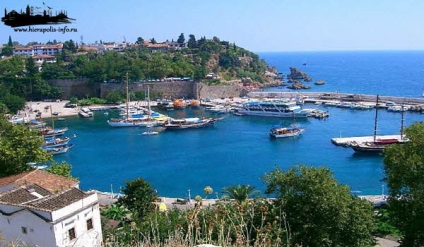 Antalya - a leírás a központban a kíváncsi turisták Törökországban