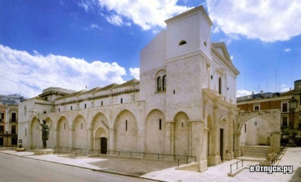 Barletta (Barletta) leírás és képek (Olaszország) Barletta (Barletta) leírás és képek
