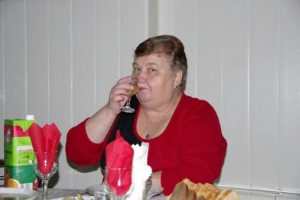 Ez darabokra vágva! „A gyakorlat megölték Nyizsnyij Tagil lány megfenyegette telefonon (audio (lesz) Ez darabokra vágva! „A gyakorlat megölték Nyizsnyij Tagil lány megfenyegette telefonon (audio