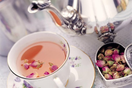 Tea készült rózsaszirom hasznos tulajdonságai és receptek