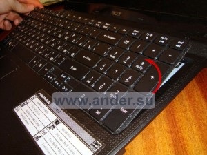 Tisztítása notebook por (oktatás) Tisztítása notebook a portól