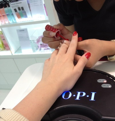Mi jobb sellak vagy OPI gelcolour (gelcolour) Mi jobb sellak vagy OPI gelcolour