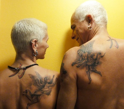 Mit majd mondja el unokák! 20 portrékat az idősek, a tetoválás