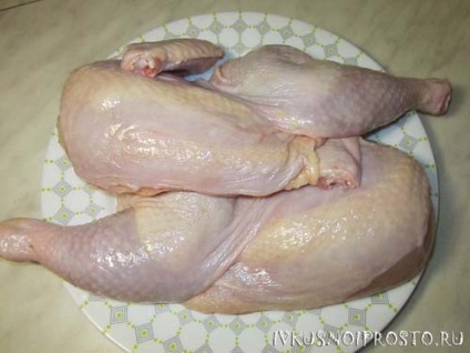 Csirkét a sütőbe - lépésről lépésre recept fotókkal, és finom és egyszerű