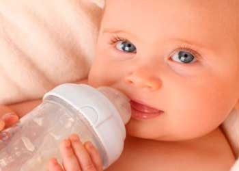 Tápszert csecsemőknek - kár és haszon