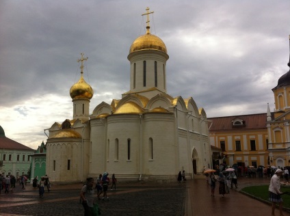 Látnivalók Sergiyev Posad, amely megtekinthető egy nap (fotók, leírások,