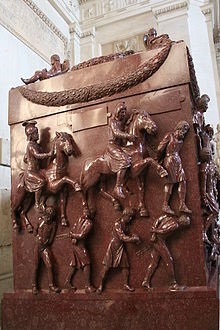 Egyenlő Apostol Elena (Temple Sír) Elena egyenlő az apostoloknak