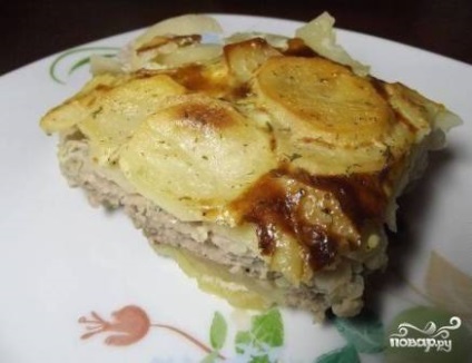 A darált húst burgonyával a sütőben - egy lépésről lépésre recept fotók az (élelmiszer) A darált húst burgonyával a sütőben - lépésről lépésre recept fotók