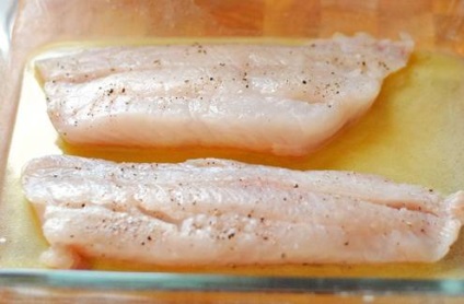 Pollock filé egy serpenyőben - egy lépésről lépésre recept fényképek (filé) Pollock filé serpenyőben - lépésről lépésre recept fotók