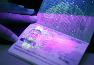 Photo A biometrikus útlevél (útlevél) Photo a biometrikus útlevél