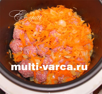 Húsgombóc multivarka burgonya (burgonya) Húsgombócokat burgonya multivarka
