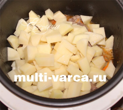 Húsgolyók burgonya multivarka (húsgombóc) Húsgombócokat burgonya multivarka