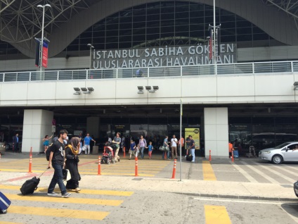 Hogyan juthat a Sabiha Gokcen repülőtérről Sultanahmet (Isztambul központjában)