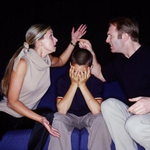 Hogyan magyarázza, hogy a gyermek a válás a szülők