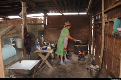 Hogyan hentes egy ló, szakácsok - Chef Kazahsztán (ló) Hogyan hentes egy ló, főz - Chef Kazahsztán