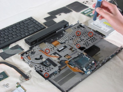 Hogyan szétszedni laptop Sony Vaio PCG-6j2l - blogofolio Romana Paulova