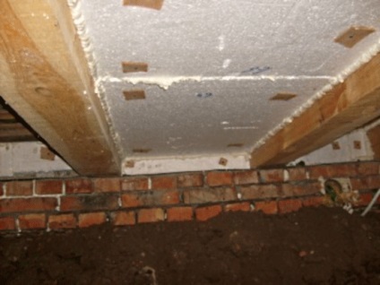 Mivel meleg belül, hogy a pincében is (gőz) Hogyan szigeteljük a pince belső DIY