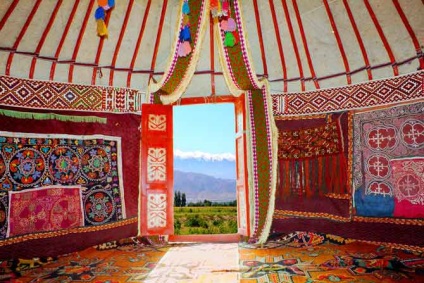 Kazah jurta - a történelem, a megjelenés, a design és a szimbolizmus, fotó