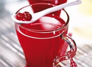 Cranberry vízhajtó tulajdonságai, vagy sem, gyümölcslé a terhesség alatt (a terhesség) Cranberry vízhajtó tulajdonságai, vagy sem, gyümölcslé a terhesség alatt