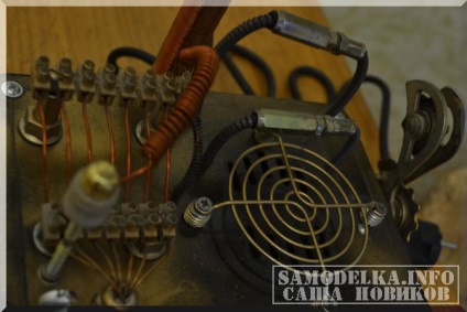 Creative steampunk lámpa kezével (steampunk lámpa) Creative steampunk lámpa kezével