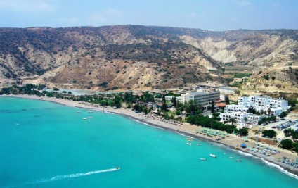 Resorts, a Ciprusi le, és összehasonlítjuk, hogy melyiket válasszam