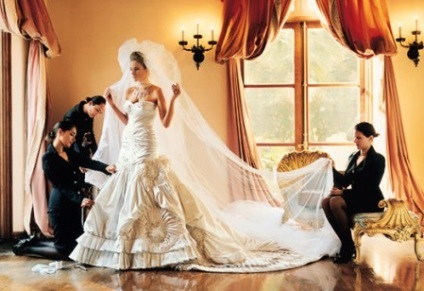 A legjobb esküvői ruha hírességek (fotók)