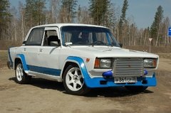 Autó áttekintése toyota bb szedés «q» verzió, 2005 (toyota bb autó zene) Autó áttekintése toyota bb szedés «q» verzió, 2005