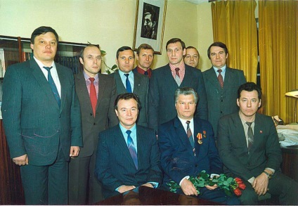 Egy egység, a különböző generációk (különleges erők Magyarország) Egy egység, a különböző generációk