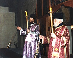 A jelentését vigília és isteni liturgia (isteni) A jelentését vigília és Szent Liturgia