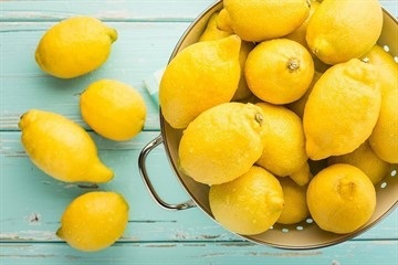 Whitening citrom szóda és alternatív módszereket a hidrogén-peroxid, éteres olaj