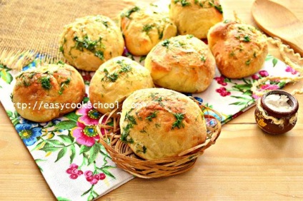 Gombóc fokhagymás recept fotókkal lépésről lépésre, egyszerű receptek (gombóc) Gombóc fokhagymás recept fotókkal lépésről lépésre, egyszerű receptek