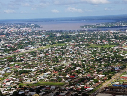 Paramaribo darab a világ, hasta pronto