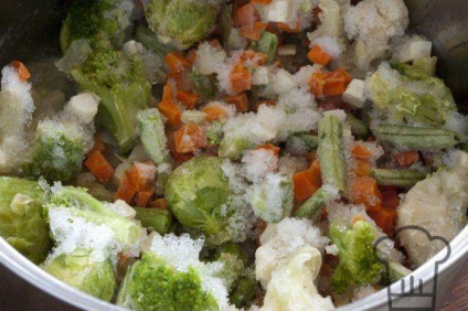 Ragu fagyasztott zöldségek - lépésről lépésre recept fotók