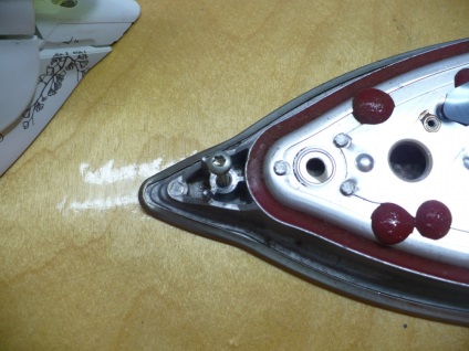 Iron javítása ROWENTA DW-6000, DIY (vas) Iron javítása ROWENTA DW-6000, DIY