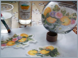 Rizspapír tanulmányozására decoupage technikával készült művei (papír) Rizspapír decoupage tanulmány a munkafolyamat